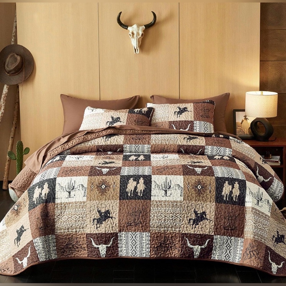 Rustic Patchwork Quilt Set - Brown and Cream